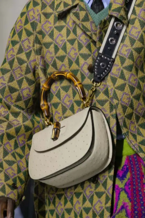 کیفهایی با بند دوربین